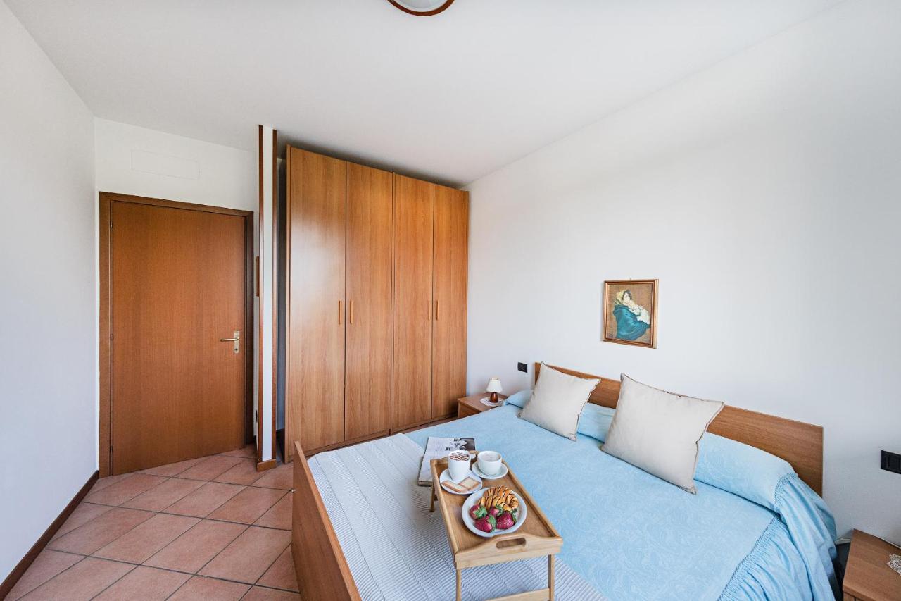 Condominio Del Sole P1-137 By Wonderful Italy Сирмионе Экстерьер фото